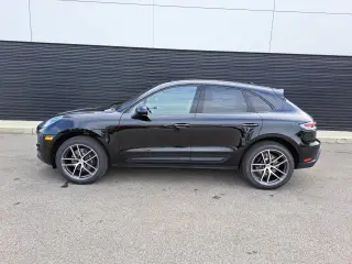 2026 Porsche Macan Base - Photo 13