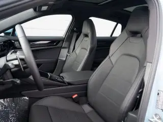 2026 Porsche Panamera Base - Photo 37