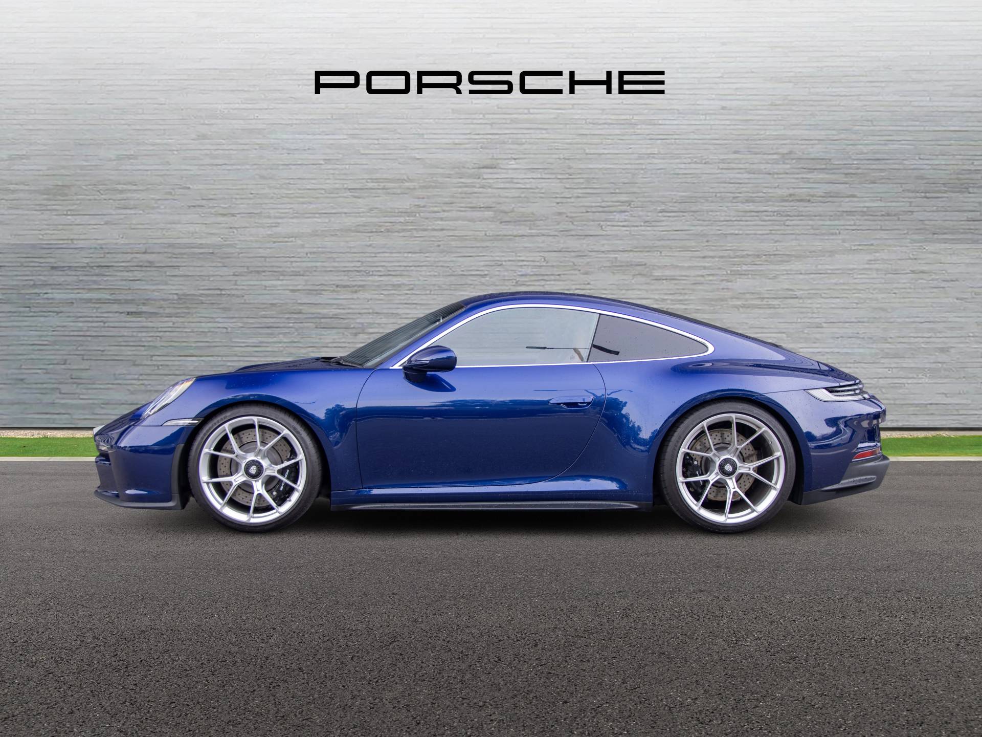 911 GT3 Touring, photo 2 of 30