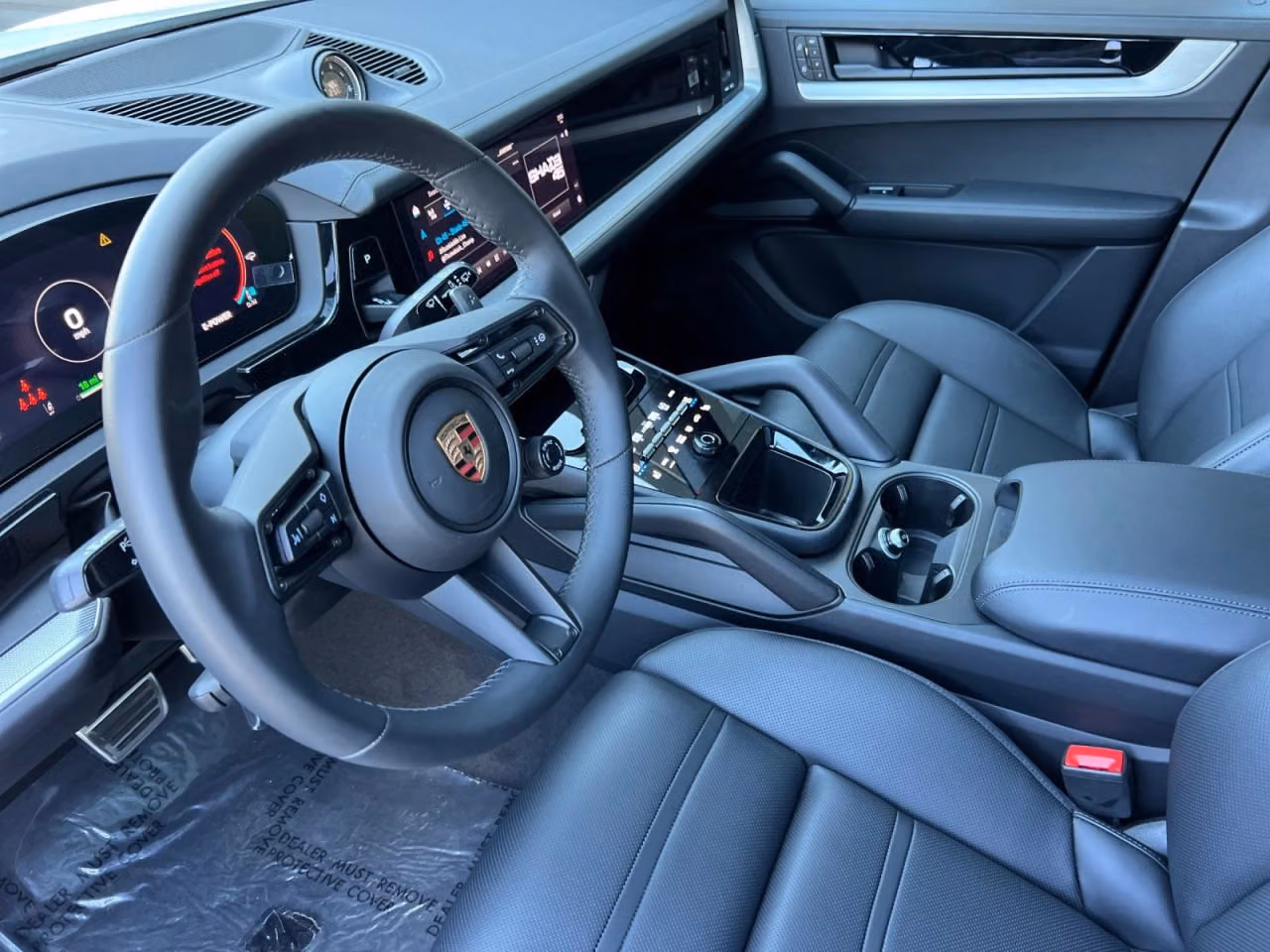 2025 Porsche Cayenne S E-Hybrid - Photo 28