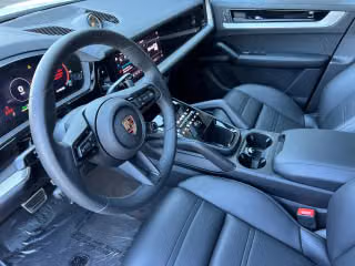 2025 Porsche Cayenne S E-Hybrid - Photo 25