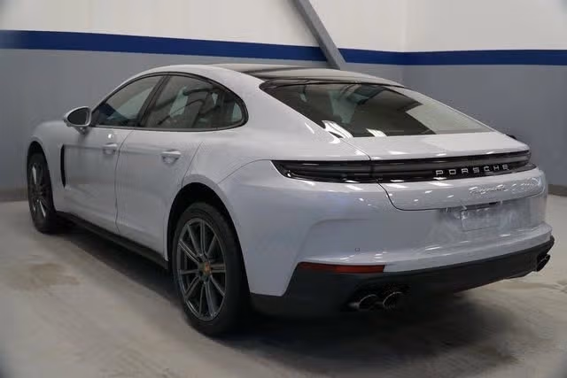 2026 Porsche Panamera Base - Photo 19