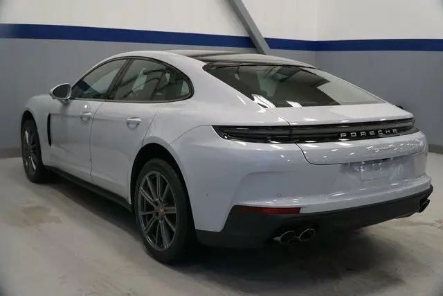 2026 Porsche Panamera Base - Photo 23
