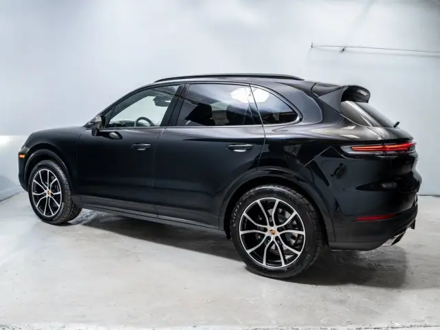 2026 Porsche Cayenne Base - Photo 14