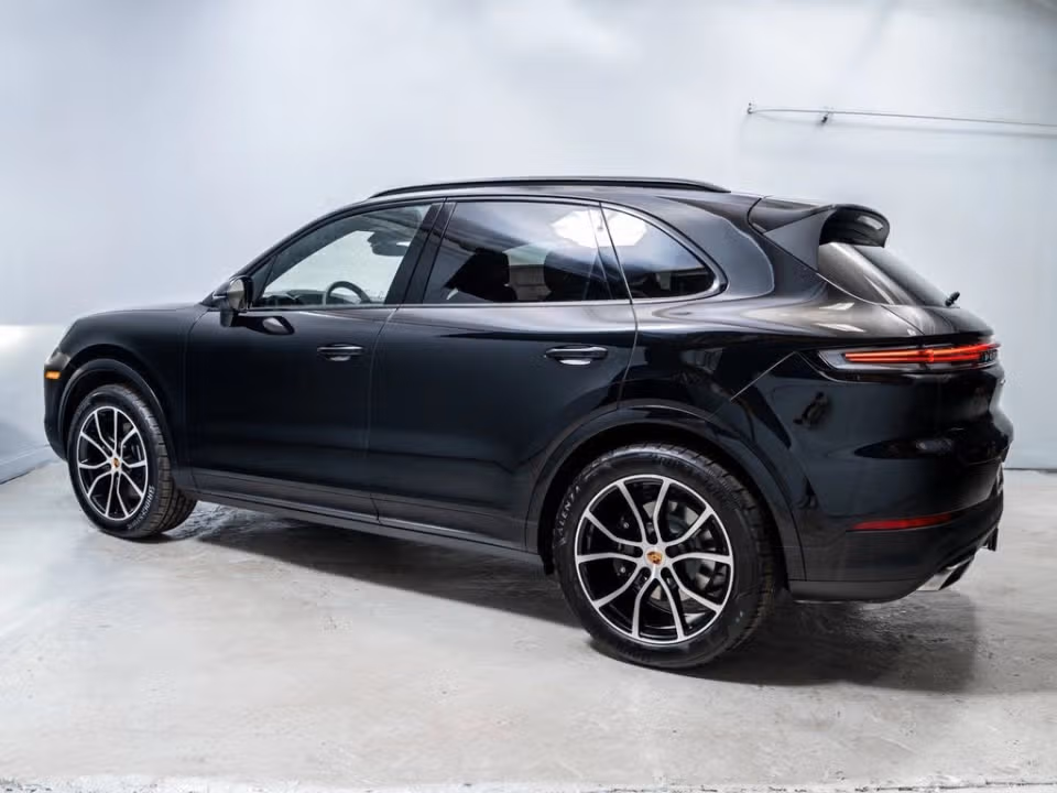 2026 Porsche Cayenne Base - Photo 11