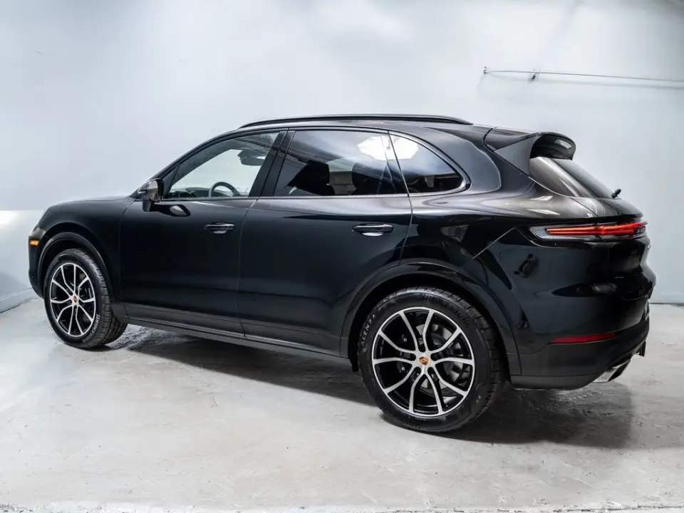 2026 Porsche Cayenne Base - Photo 15
