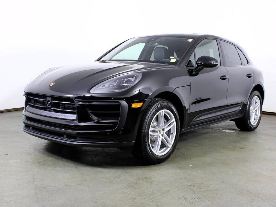 2026 Porsche Macan T