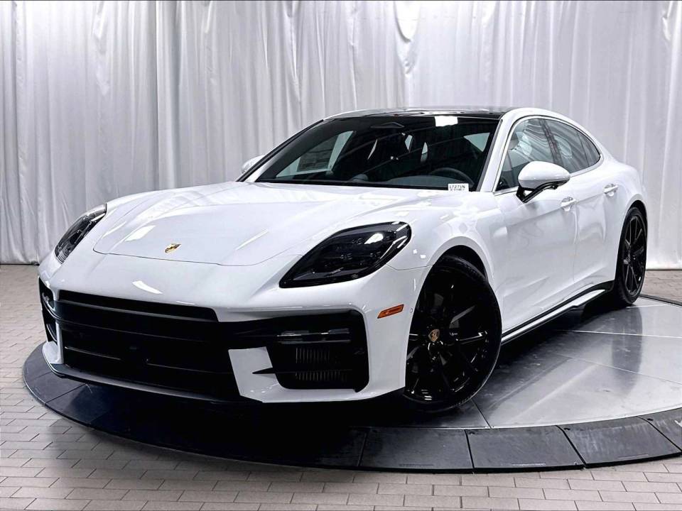 2026 Porsche Panamera