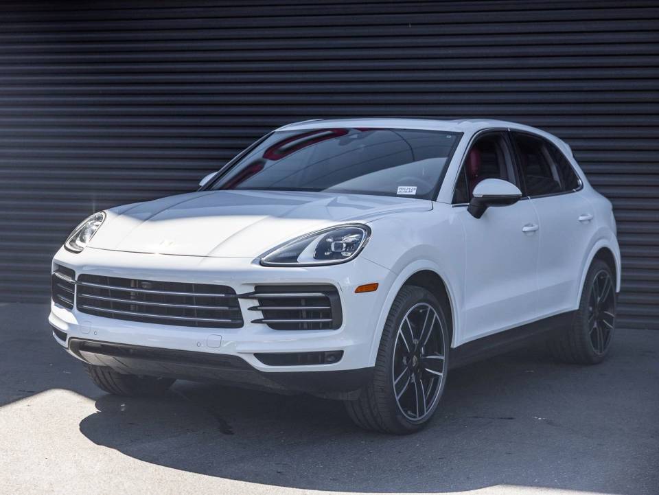 2023 Porsche Cayenne Base