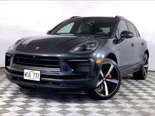 2022 Porsche Macan S's photo