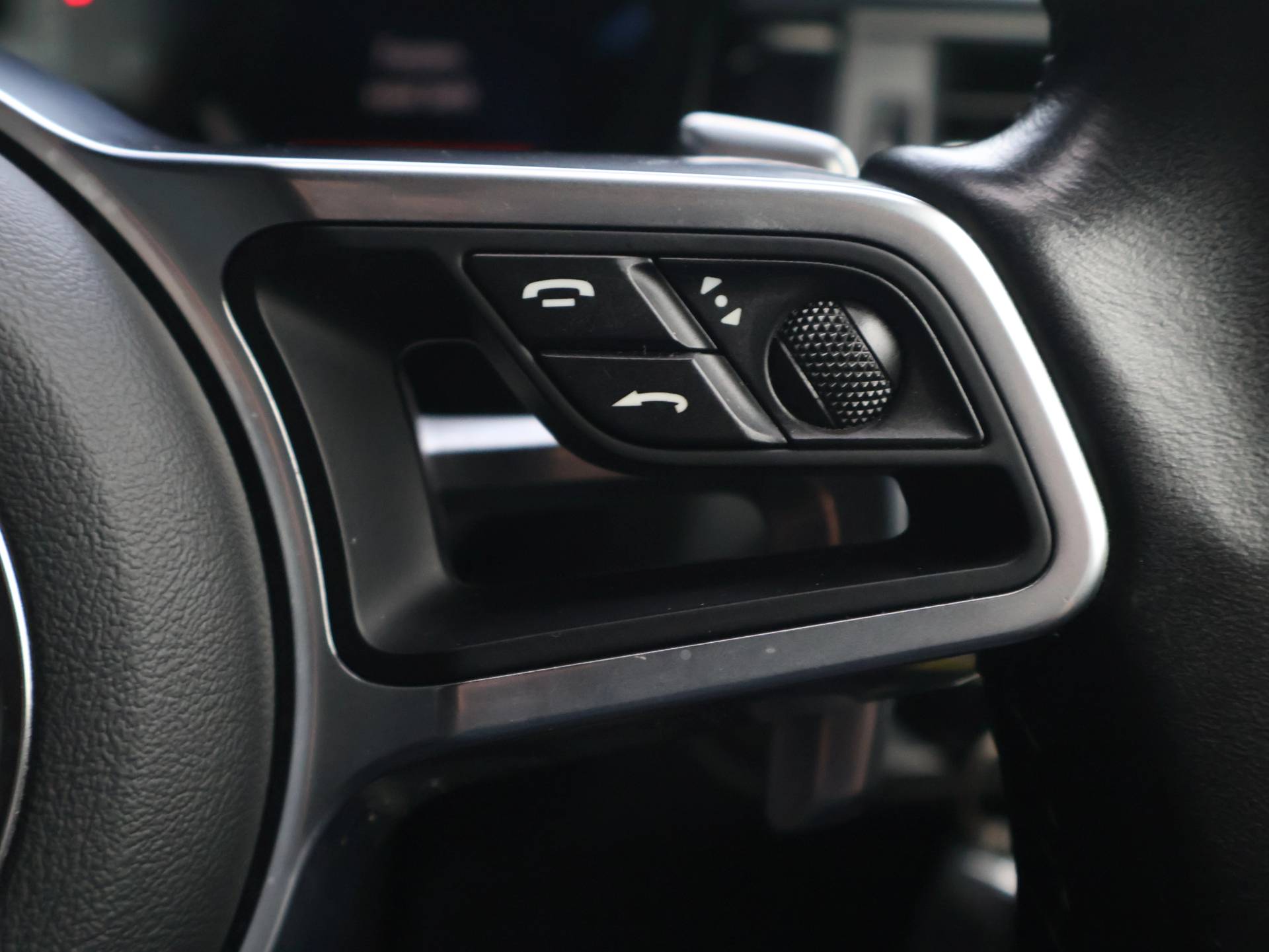 Macan S, photo 34 of 34