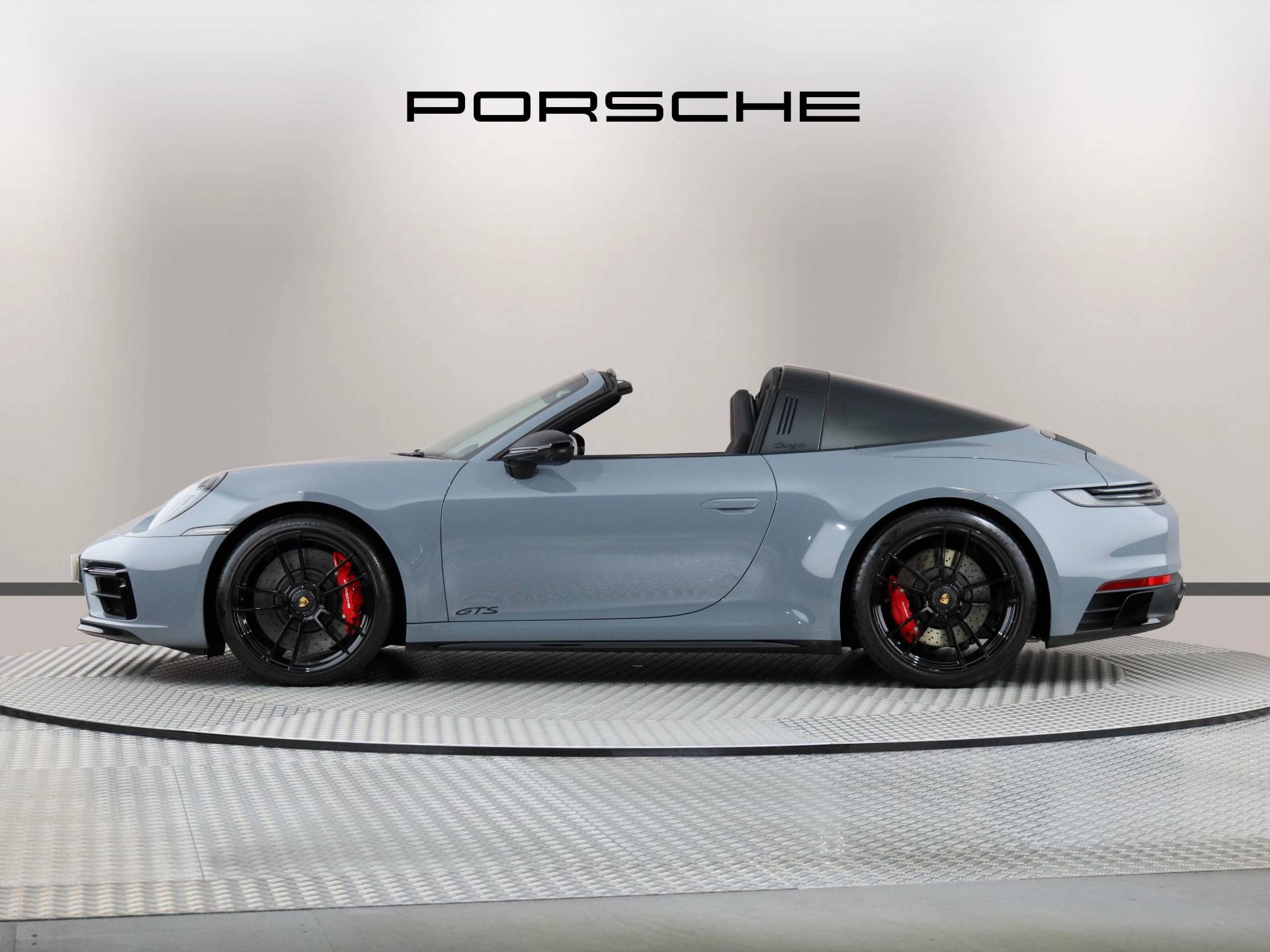 911 Targa 4 GTS, photo 2 of 46