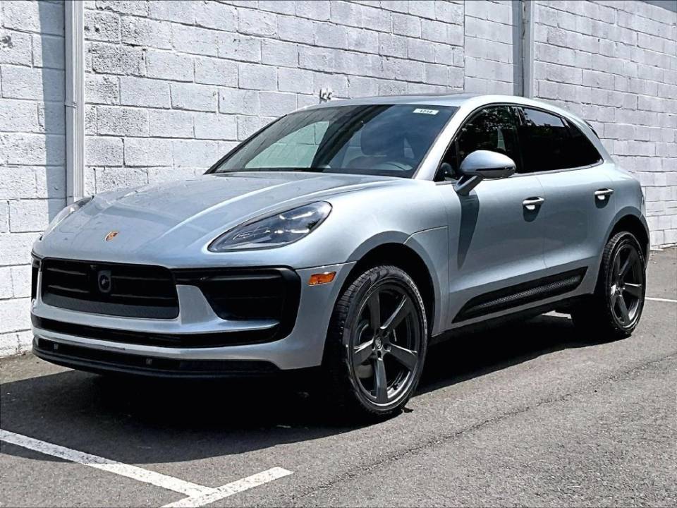2026 Porsche Macan