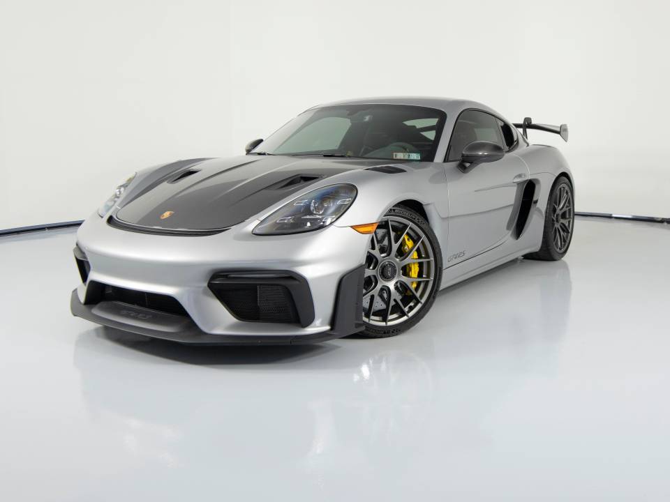 2024 Porsche 718 GT4 RS