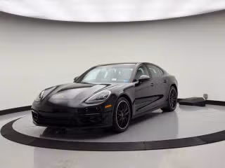 2023 Porsche Panamera 4 Platinum Edition's photo