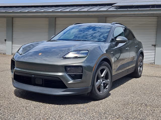 Used 2025 Porsche Macan Base with VIN WP1AA2XA2SL002891 for sale in Stratham, NH