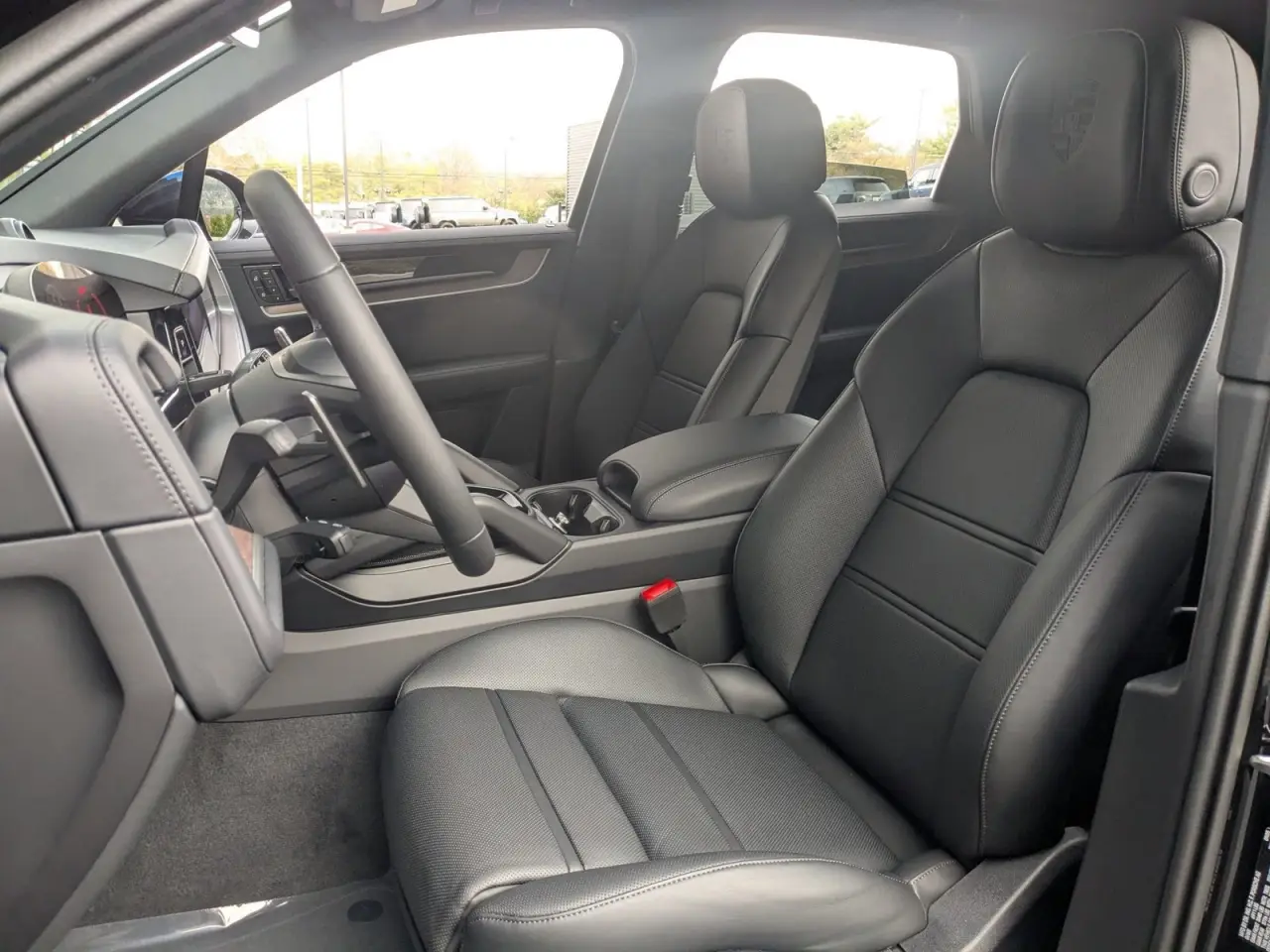 2026 Porsche Cayenne S E-Hybrid - Photo 40