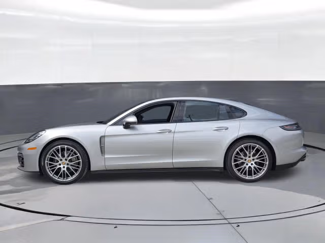 2023 Porsche Panamera Platinum Edition - Photo 10