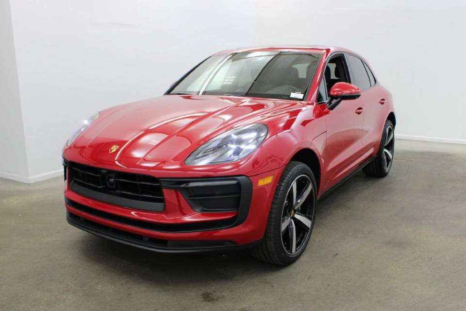 2026 Porsche Macan T