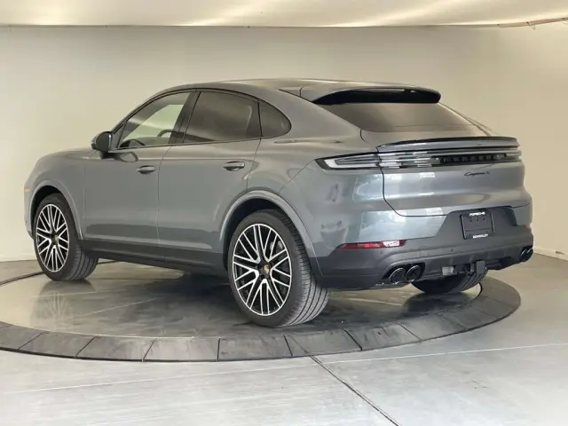 2026 Porsche Cayenne Coup S - Photo 22