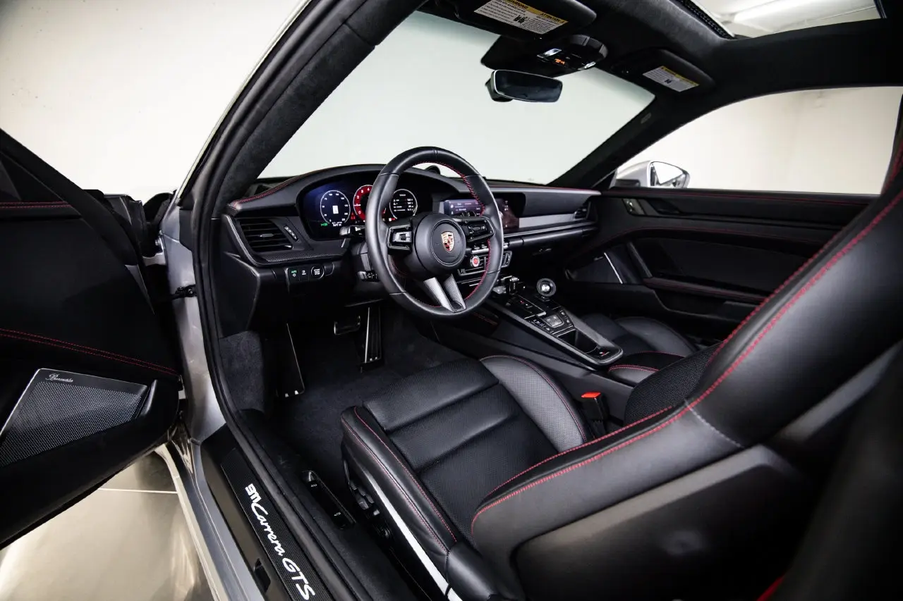 2025 Porsche 911 Carrera GTS (992 II), photo 32