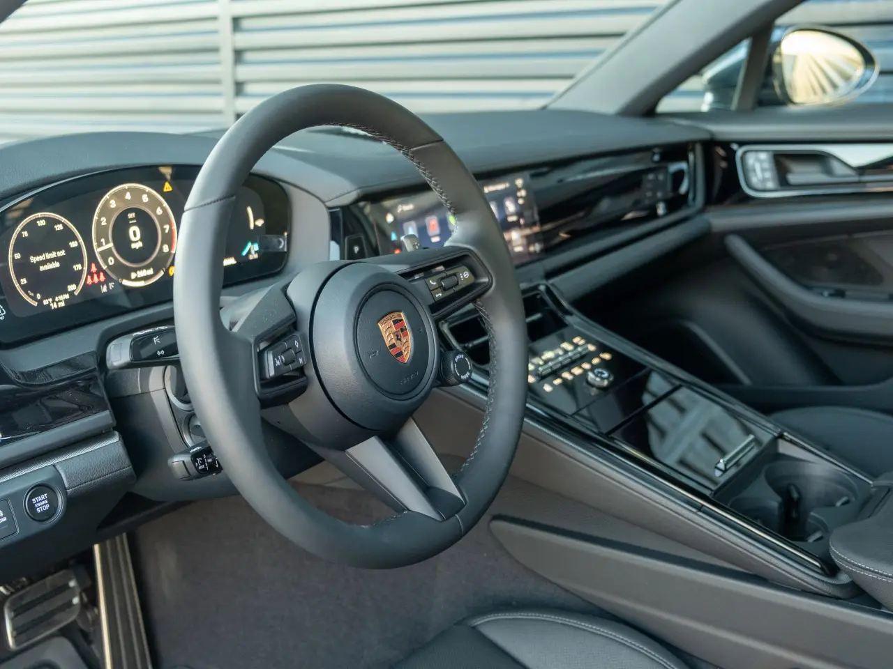 2026 Porsche Panamera Base - Photo 32