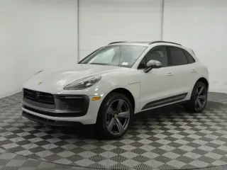 2025 Porsche Macan Base - Photo 5