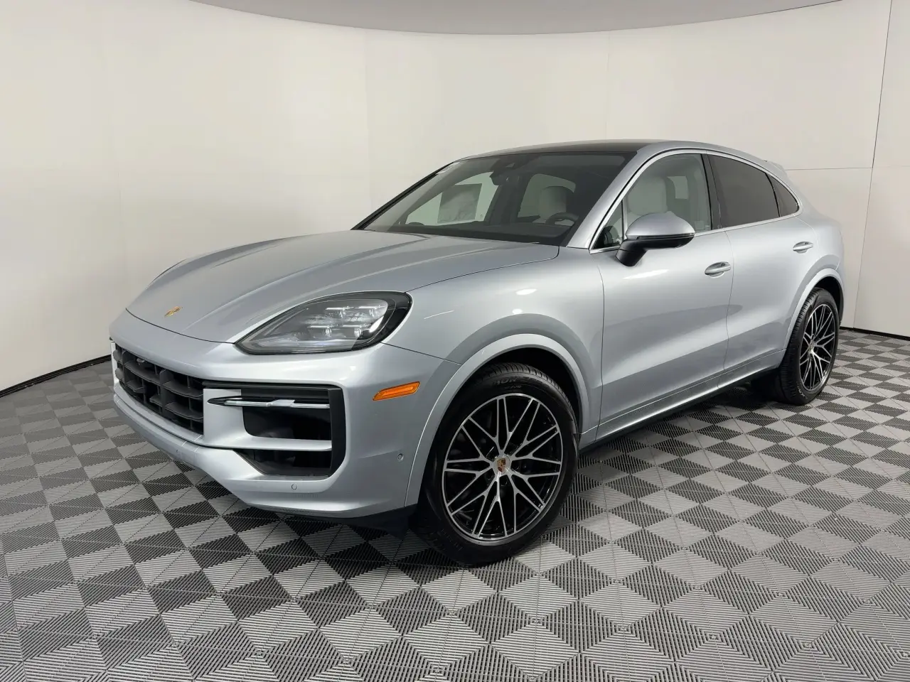 2026 Porsche Cayenne Coupe Base - Photo 8