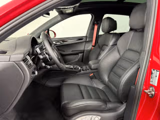 2026 Porsche Macan S - Photo 33