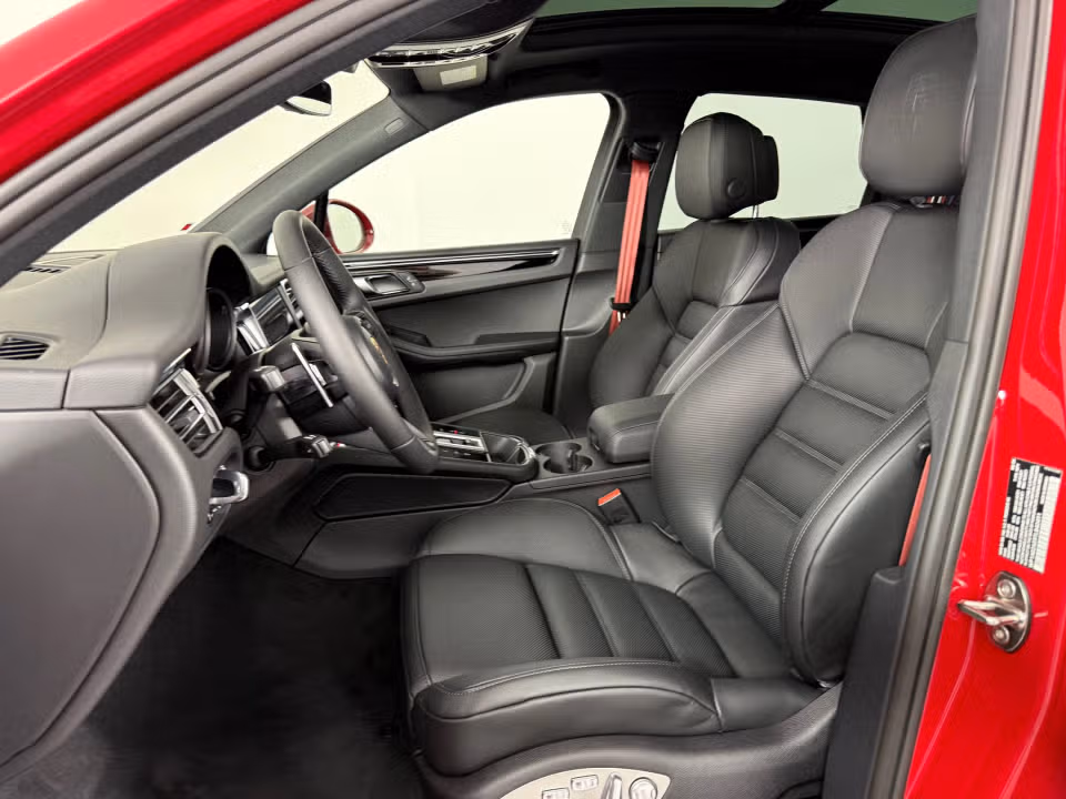 2026 Porsche Macan S - Photo 35
