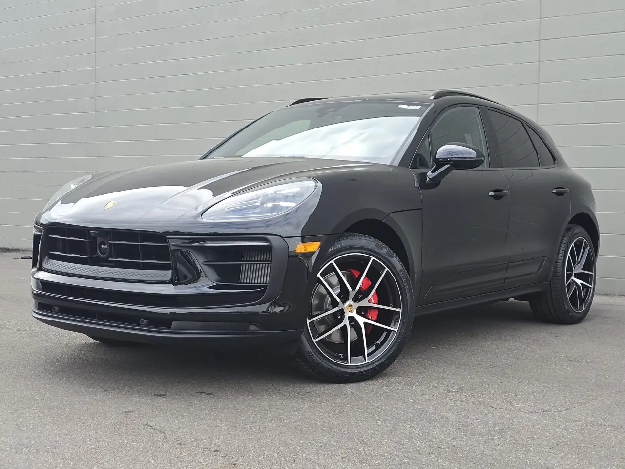 2026 Porsche Macan S - Photo 8