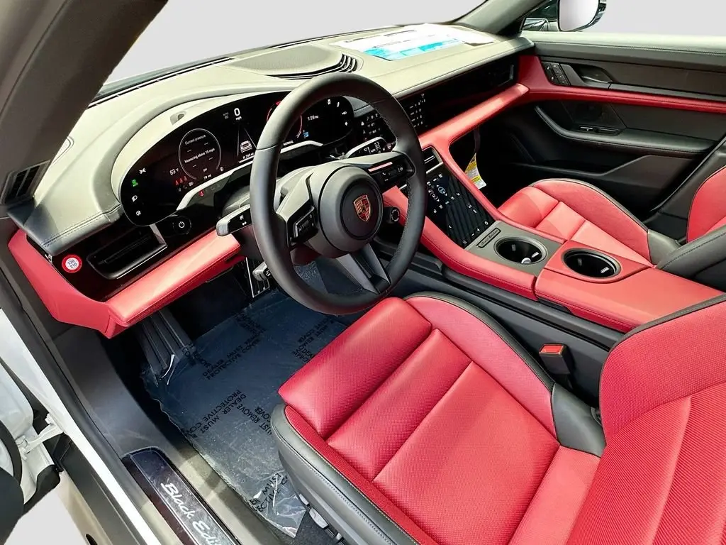 2026 Porsche Taycan S - Photo 32