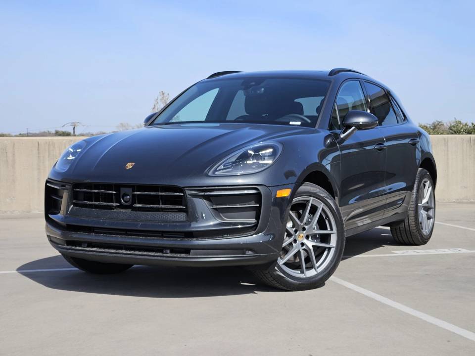 2026 Porsche Macan
