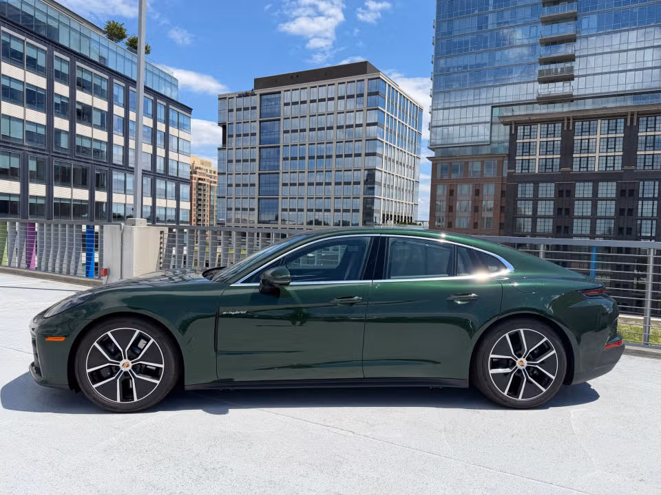 2026 Porsche Panamera 4 E-Hybrid - Photo 11