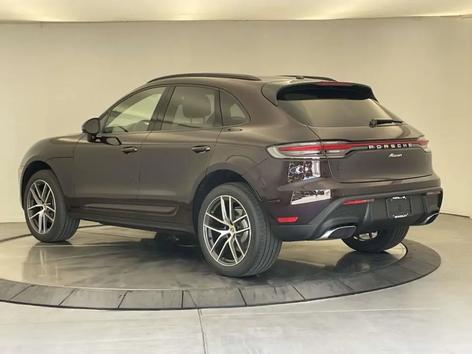 2026 Porsche Macan Base - Photo 23