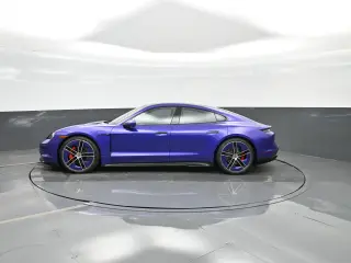 2026 Porsche Taycan GTS - Photo 13