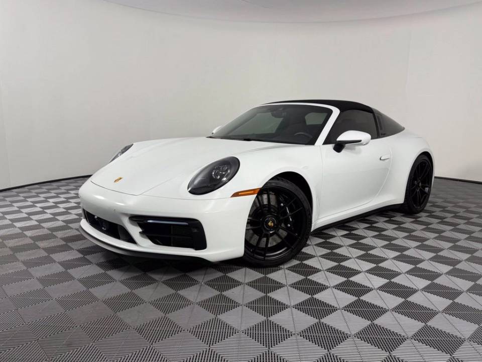 2022 Porsche 911