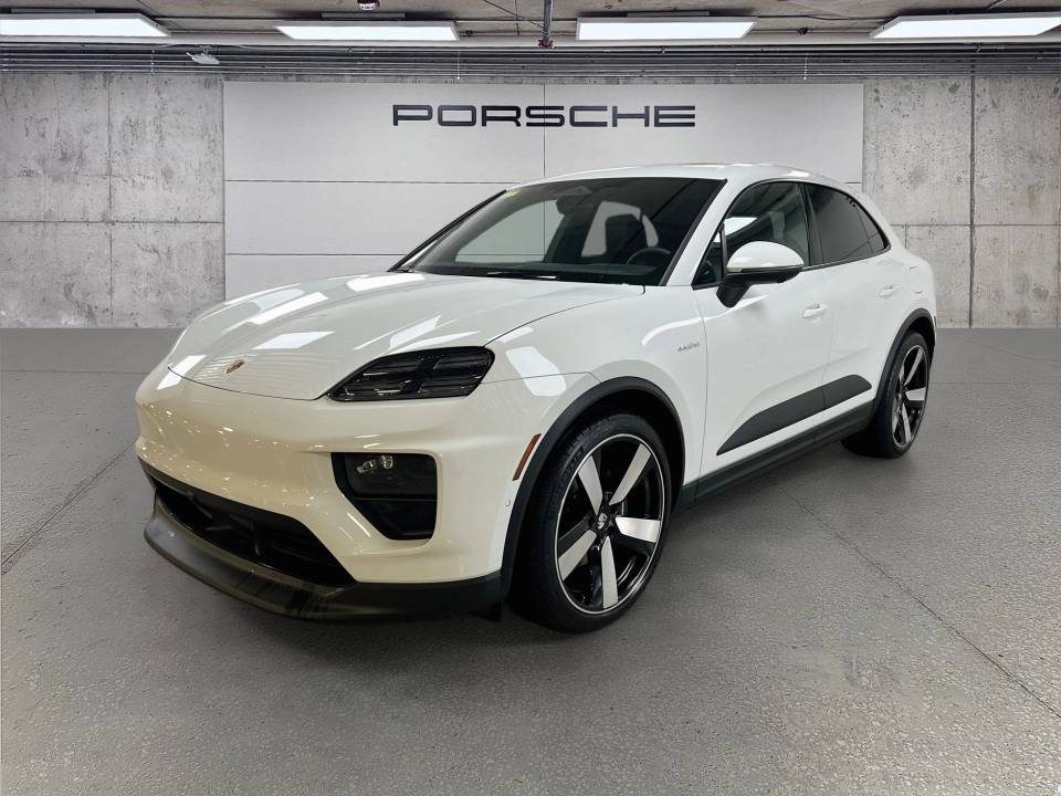 2026 Porsche Macan