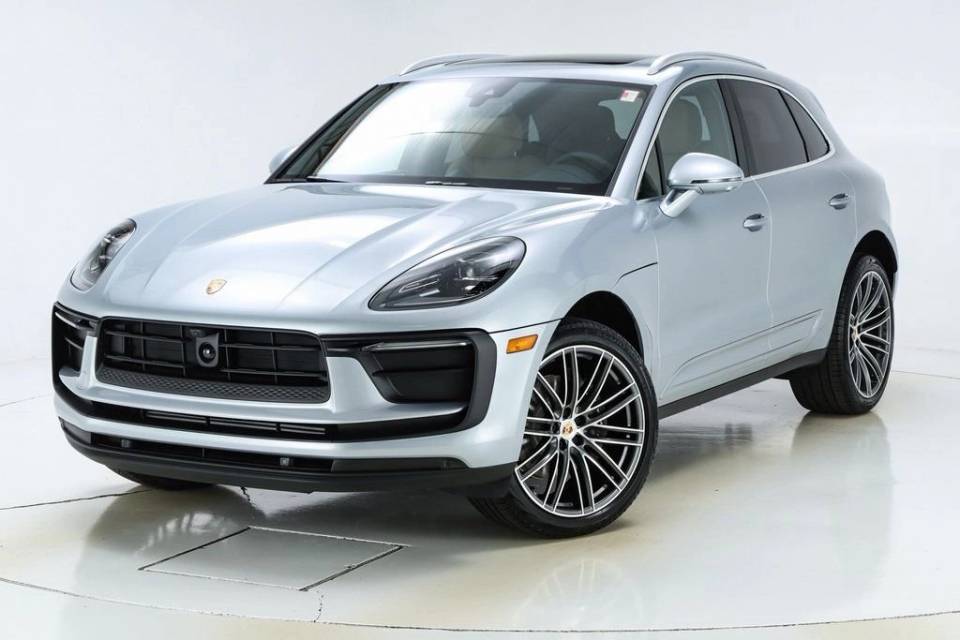 2026 Porsche Macan
