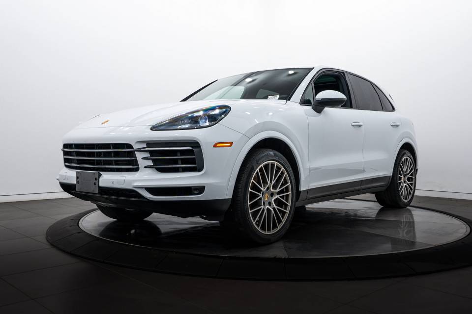 2022 Porsche Cayenne Platinum Edition