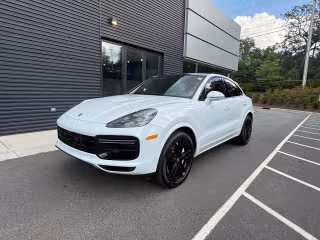 2020 Porsche Cayenne Turbo's photo
