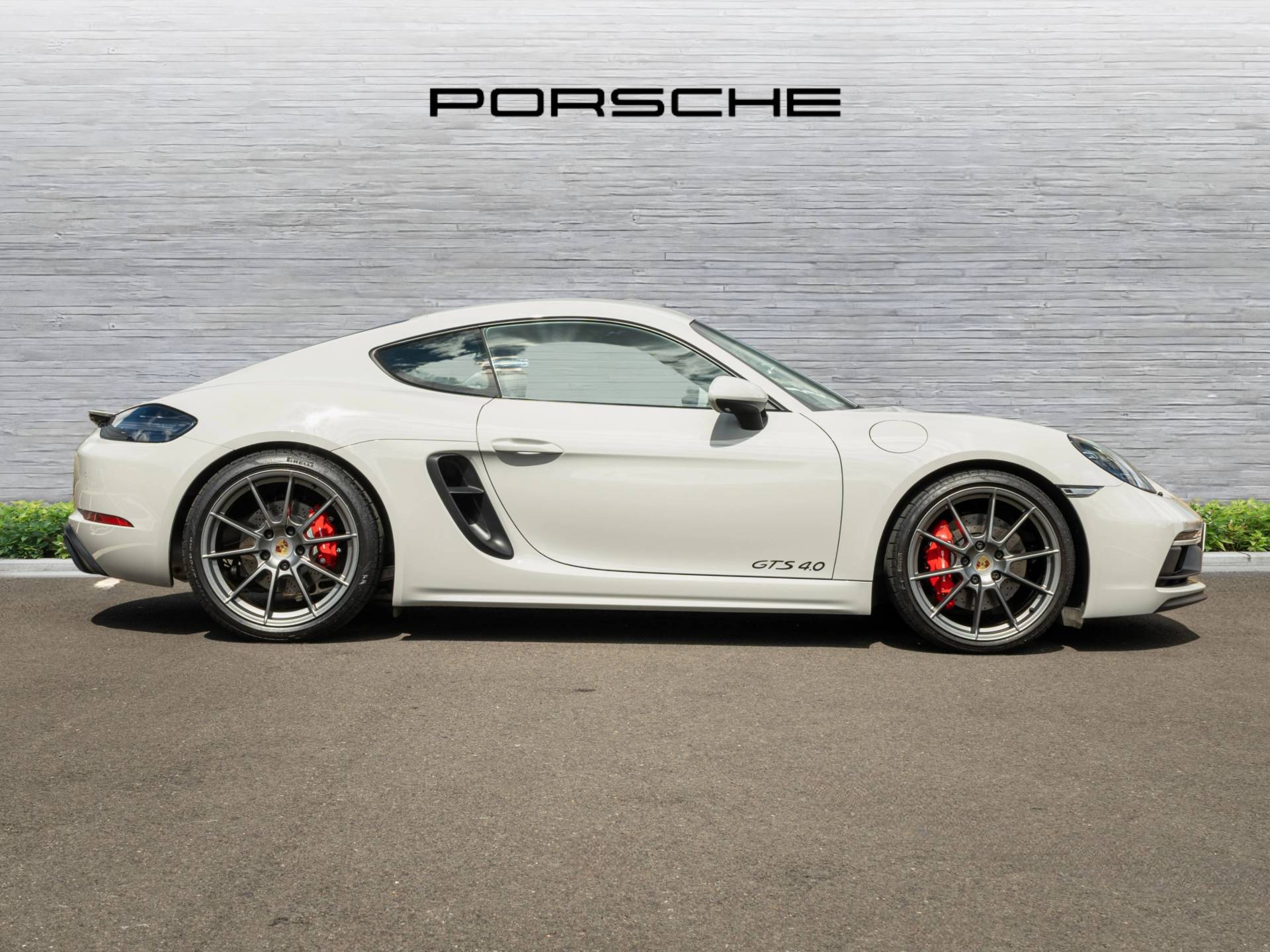 718 Cayman GTS 4.0, photo 2 of 47