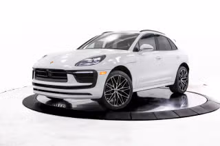 2026 Porsche Macan's photo