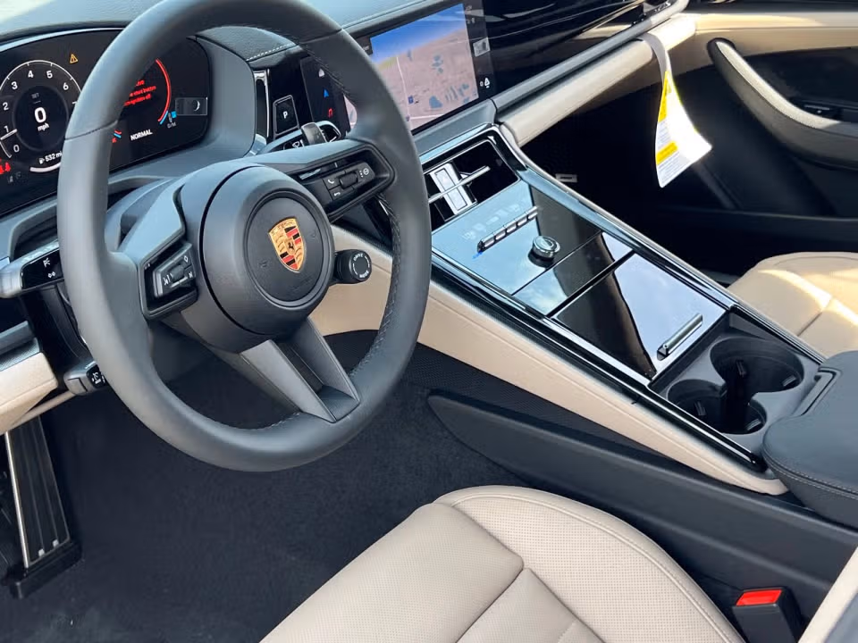 2026 Porsche Panamera Base - Photo 27