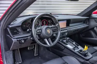 2024 Porsche 911 GTS - Photo 29