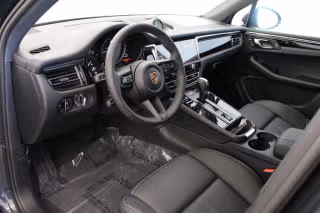 2026 Porsche Macan Base - Photo 25