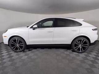 2026 Porsche Cayenne Coup Base - Photo 9