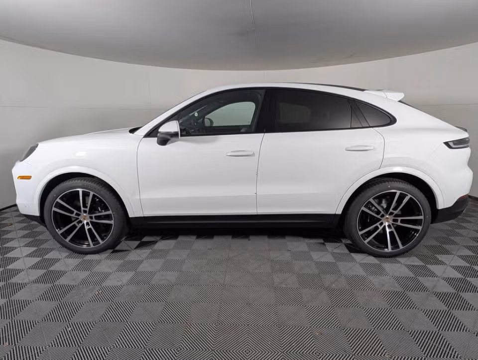 2026 Porsche Cayenne Coup Base - Photo 11