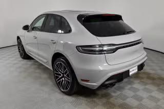 2026 Porsche Macan Base - Photo 17