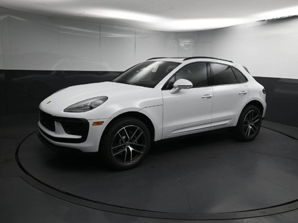 2026 Porsche Macan